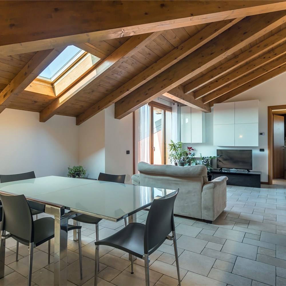 BILOCALE CON DOPPIO TERRAZZO A POZZO, BOX E CANTINA, RANICA VIA DELLA CONCILIAZIONE 16 € 155.000